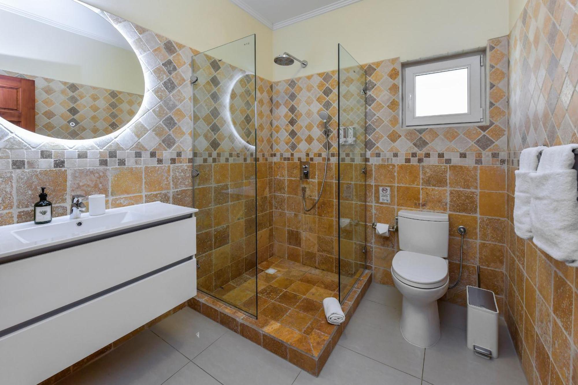 Villa Swiss Paradise With Private Pool Палм Бийч Екстериор снимка