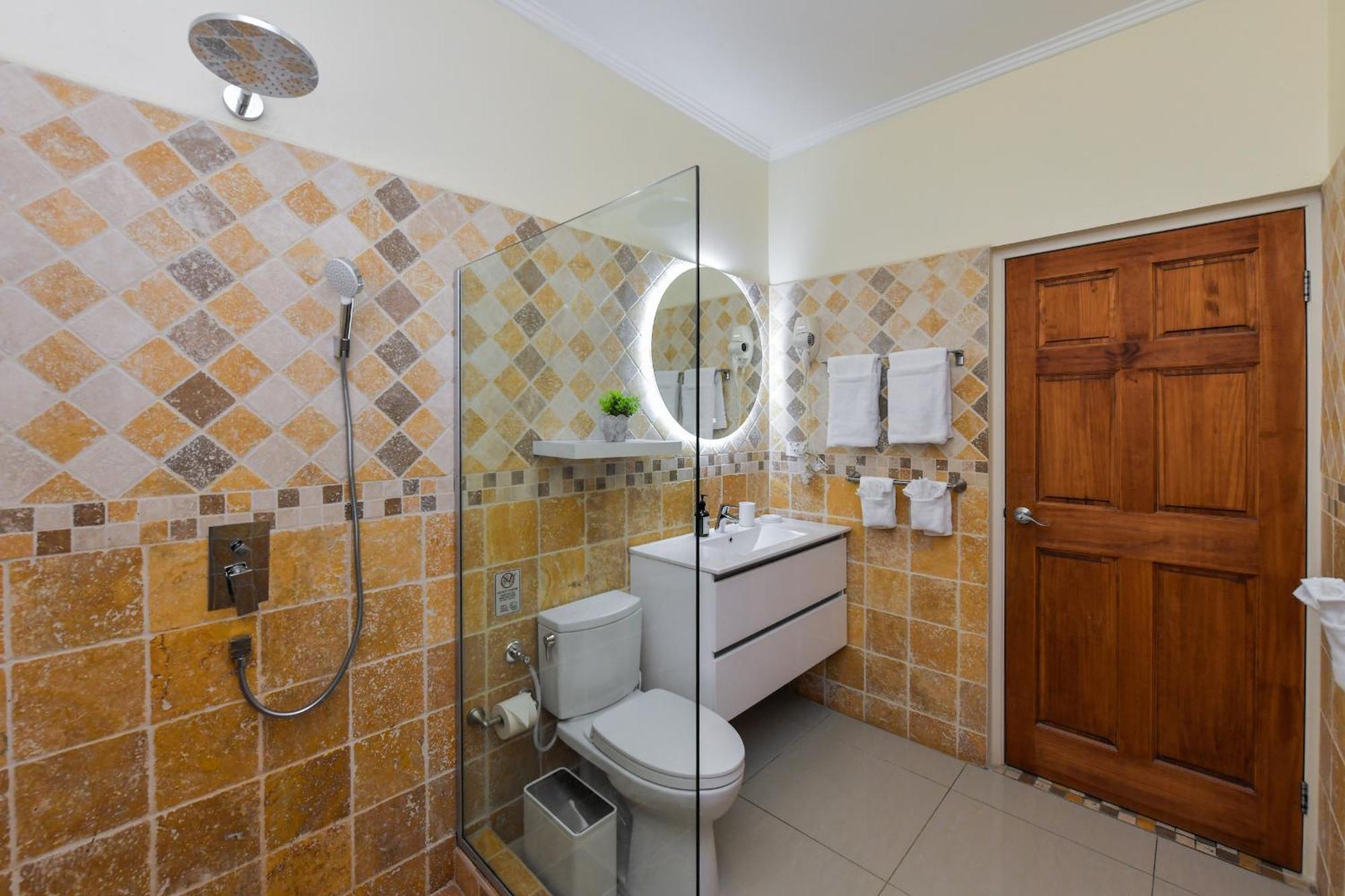 Villa Swiss Paradise With Private Pool Палм Бийч Екстериор снимка